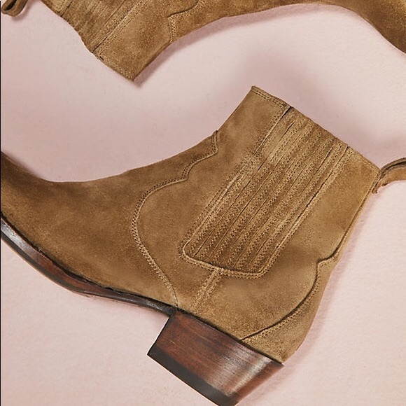 Frye Diana Chelsea Western Boot - Picture 2 of 6